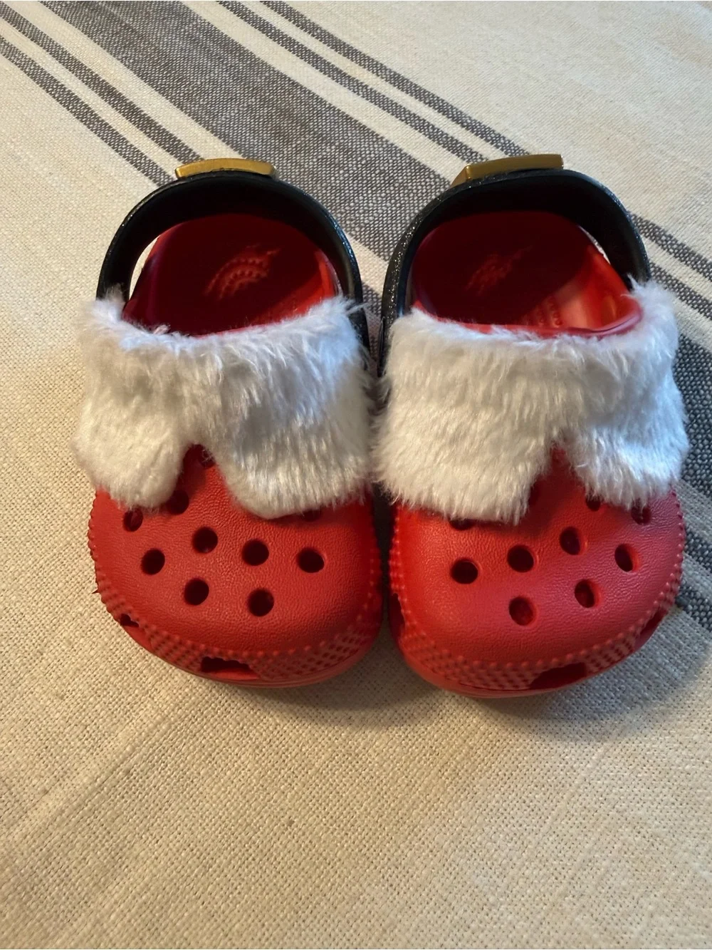Crocs Little Santa fur-embellished crocs—toddler/baby size 2-3